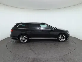 VW Passat Variant TDI DSG | Thumbnail 5 von 27