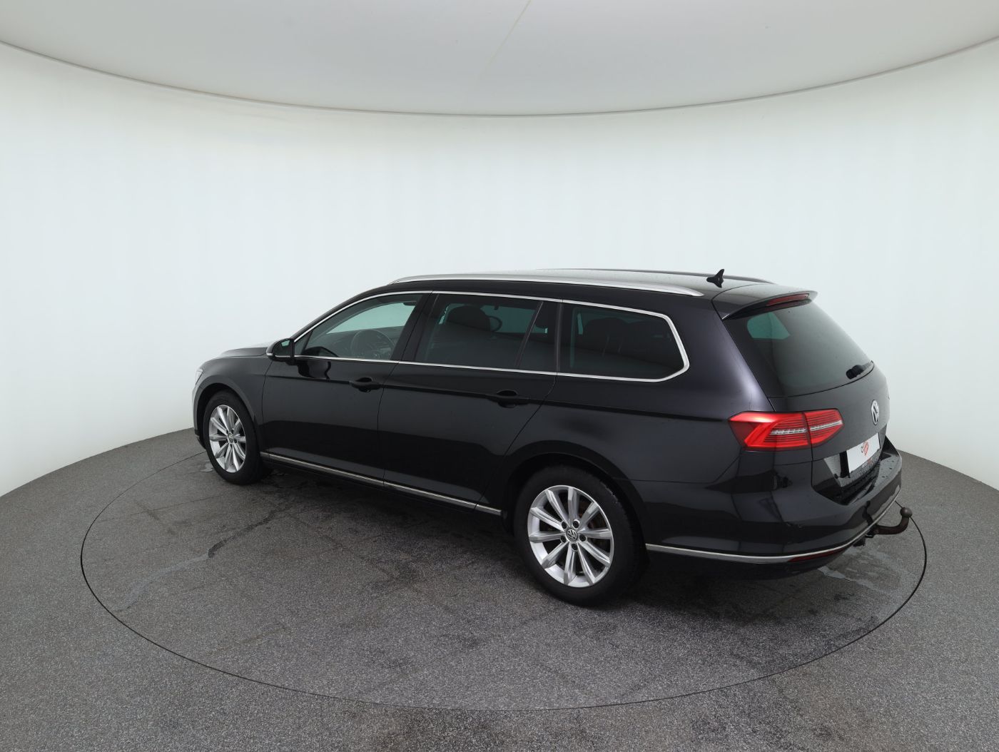 VW Passat Variant TDI DSG | Bild 7 von 27
