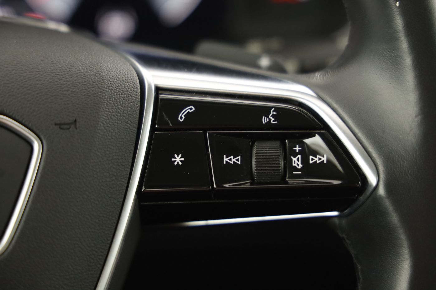 Audi A6 Avant 40 2.0 TDI sport | Bild 17 von 27