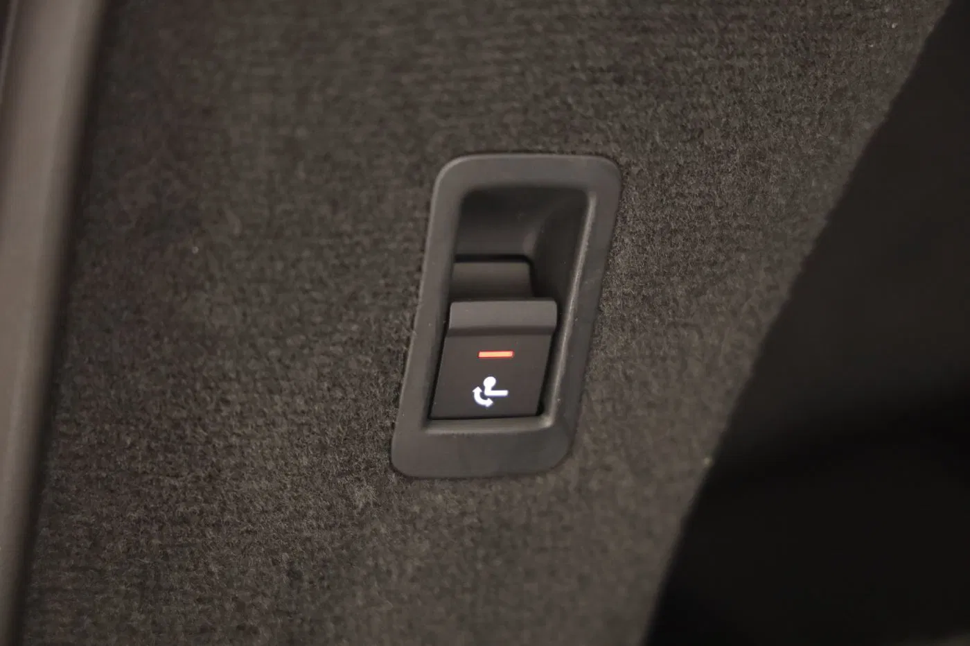 Audi A6 Avant 40 2.0 TDI sport | Bild 27 von 27