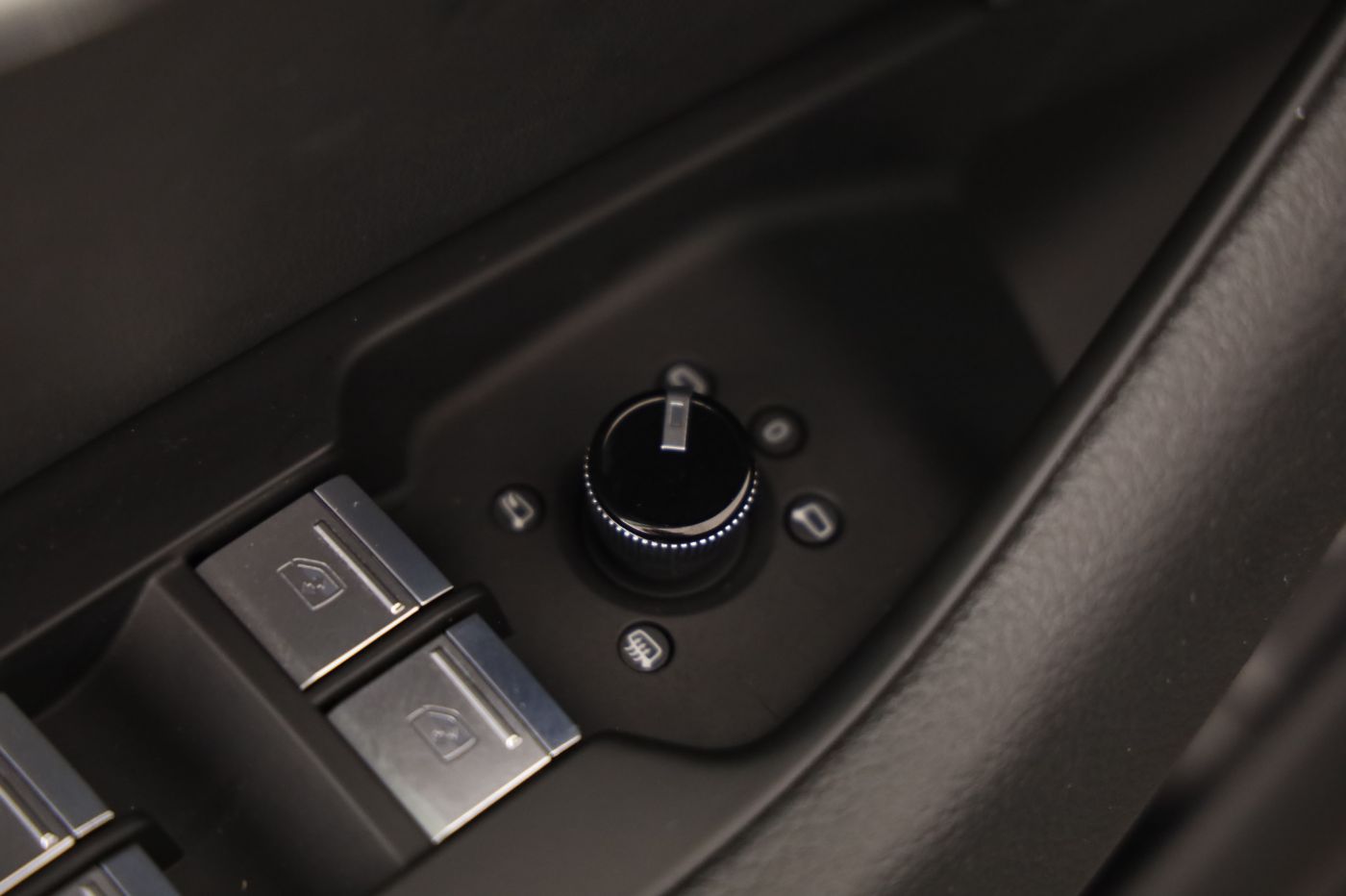 Audi A6 Avant 40 2.0 TDI sport | Bild 9 von 27