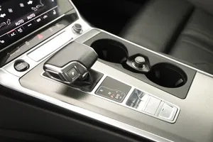 Audi A6 Avant 40 2.0 TDI sport | Thumbnail 22 von 27