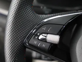 Skoda Octavia Combi 2.0 RS | Thumbnail 15 von 26