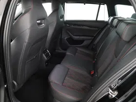 Skoda Octavia Combi 2.0 RS | Thumbnail 21 von 26