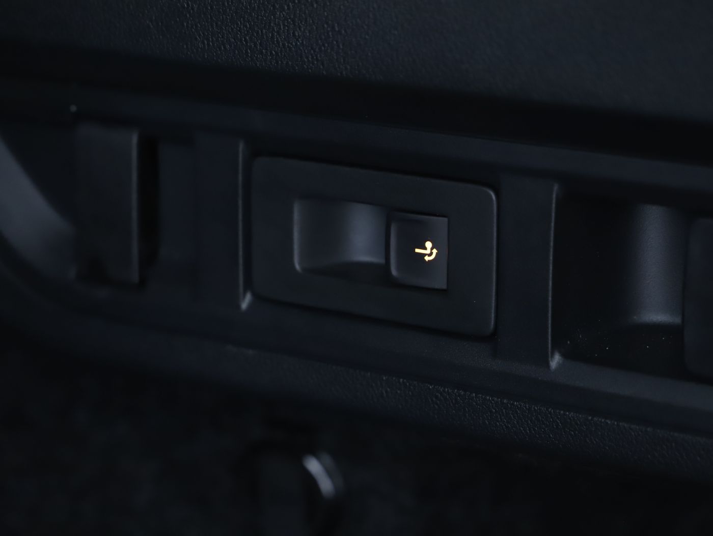 Skoda Octavia Combi 2.0 RS | Bild 24 von 26