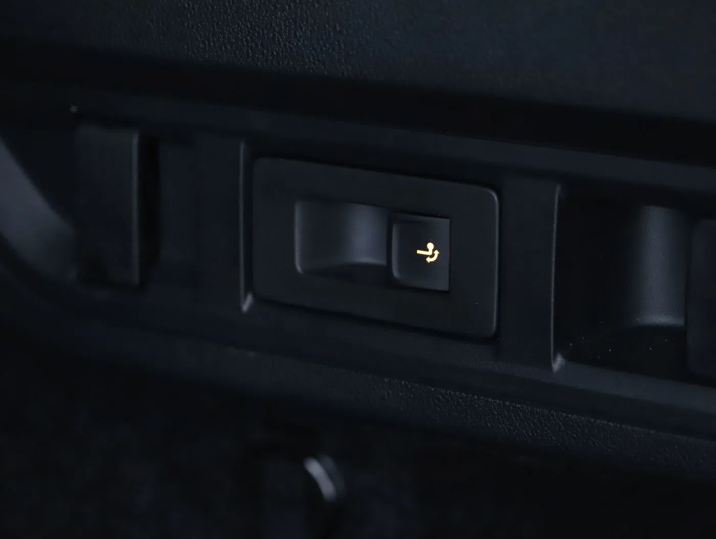 Skoda Octavia Combi 2.0 RS | Bild 24 von 26