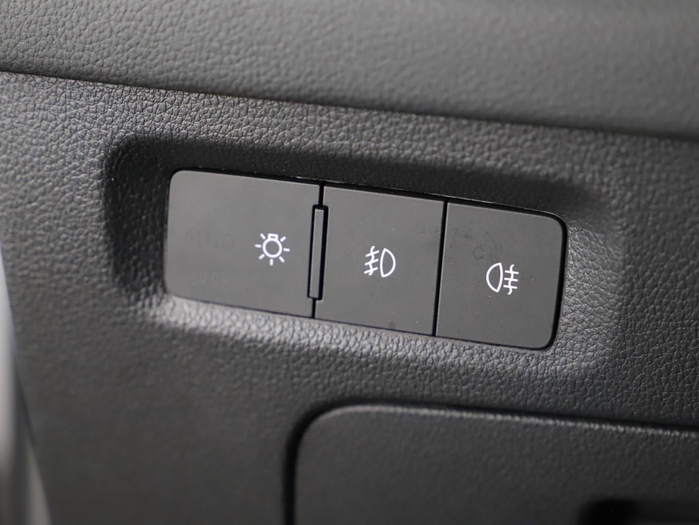 Skoda Octavia Combi 2.0 RS | Bild 11 von 26