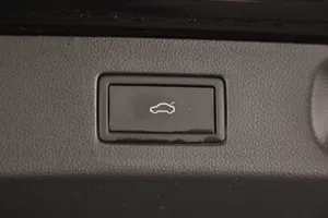 VW Arteon SB 2.0TDI 4Mot Eleg DSG | Thumbnail 25 von 27