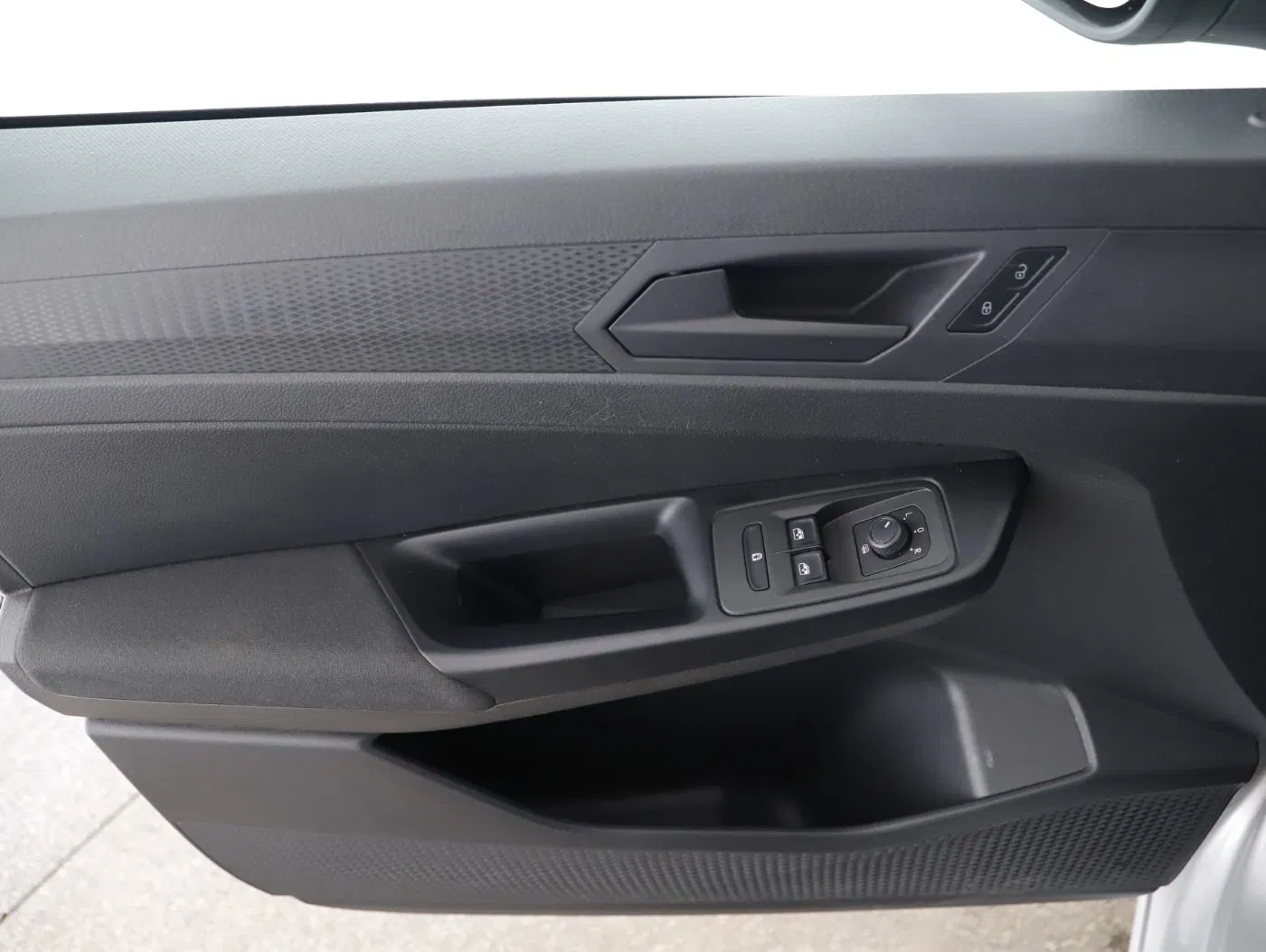 VW Caddy 2.0 TDI | Bild 8 von 24