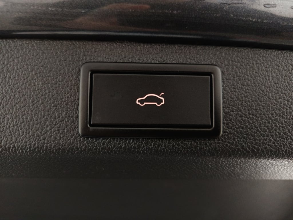 Skoda Superb Combi 2.0 TDI Style | Thumbnail 30 von 30