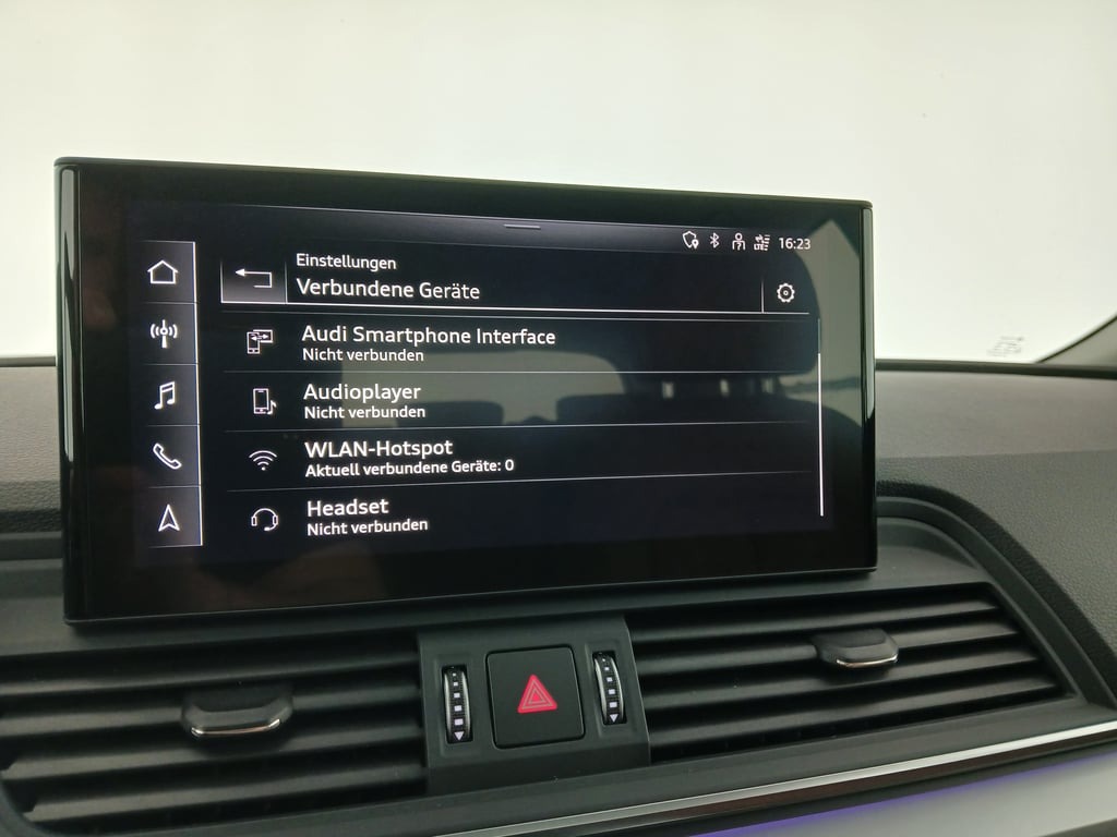 Audi Q5 30 2.0 TDI | Thumbnail 23 von 28