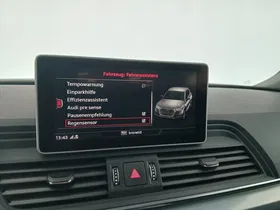 Audi Q5 2.0 40 TDI quattro | Thumbnail 25 von 31