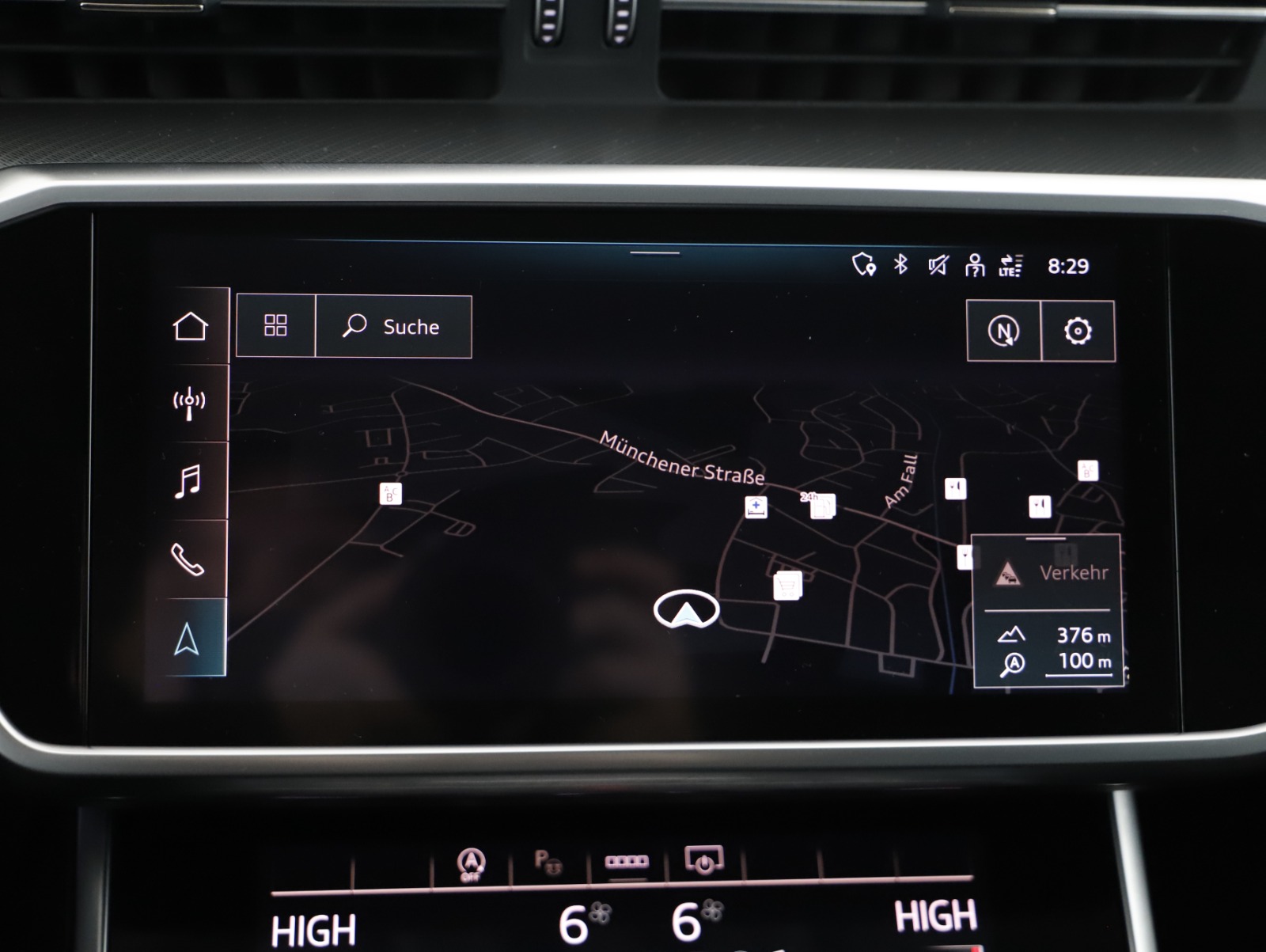 Audi A6 Avant 40 2.0 TDI quattro sport | Thumbnail 21 von 30