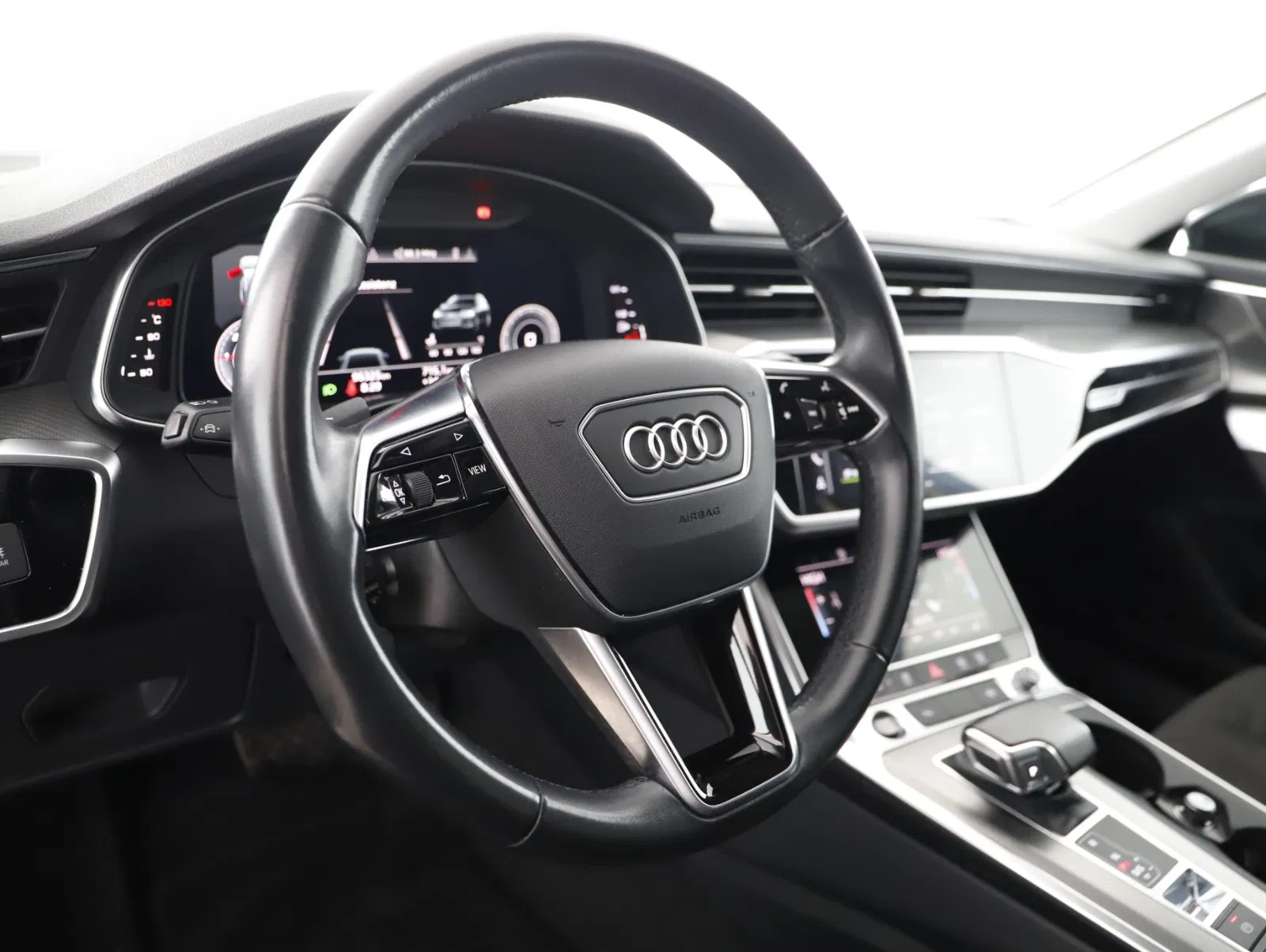 Audi A6 Avant 40 2.0 TDI quattro sport | Bild 16 von 30