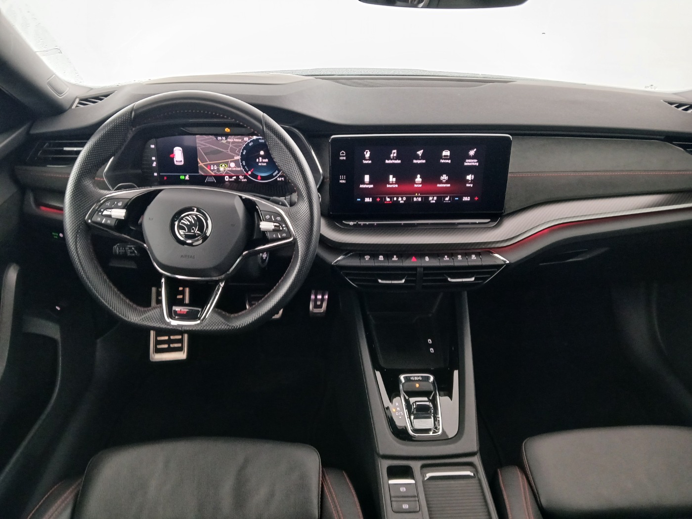 Skoda Octavia Combi 2.0 TDI RS | Bild 9 von 31