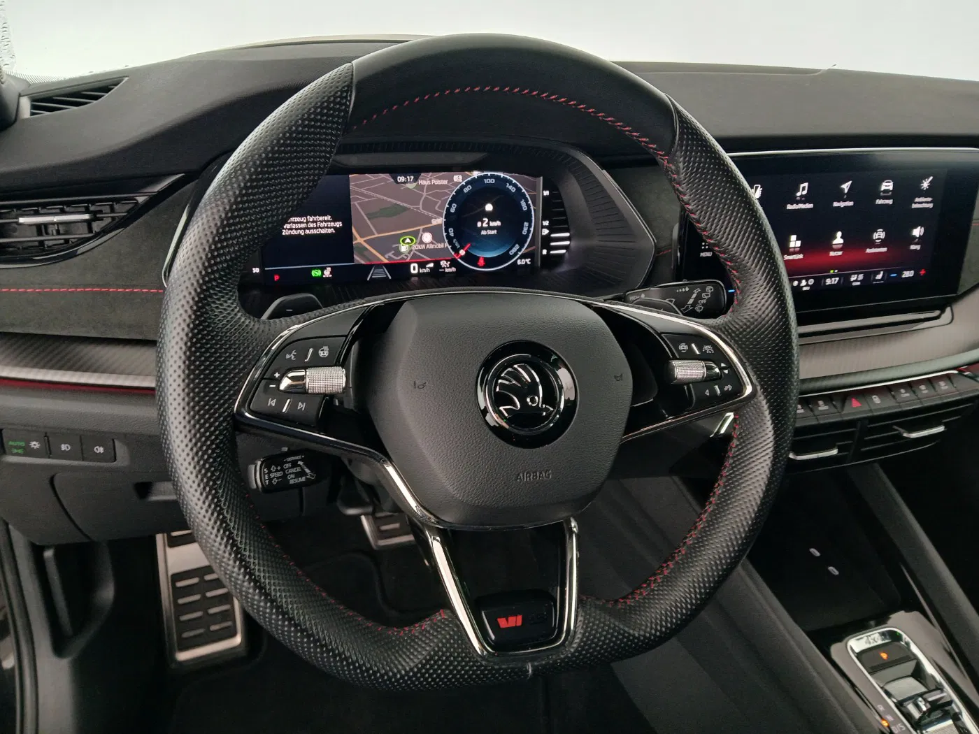 Skoda Octavia Combi 2.0 TDI RS | Bild 11 von 31