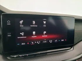 Skoda Octavia Combi 2.0 TDI RS | Thumbnail 16 von 31