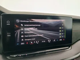 Skoda Octavia Combi 2.0 TDI RS | Thumbnail 18 von 31