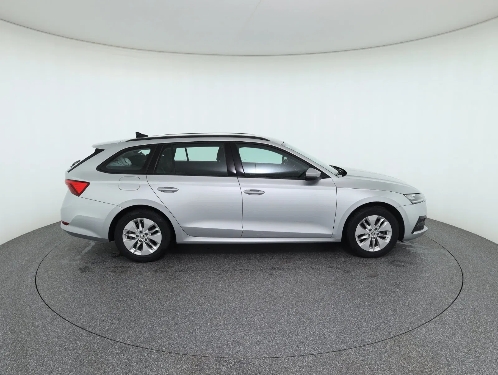 Skoda Octavia Combi 2.0 TDI Ambition | Bild 4 von 28