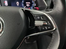 Skoda Octavia Combi 2.0 TDI Ambition | Thumbnail 17 von 28