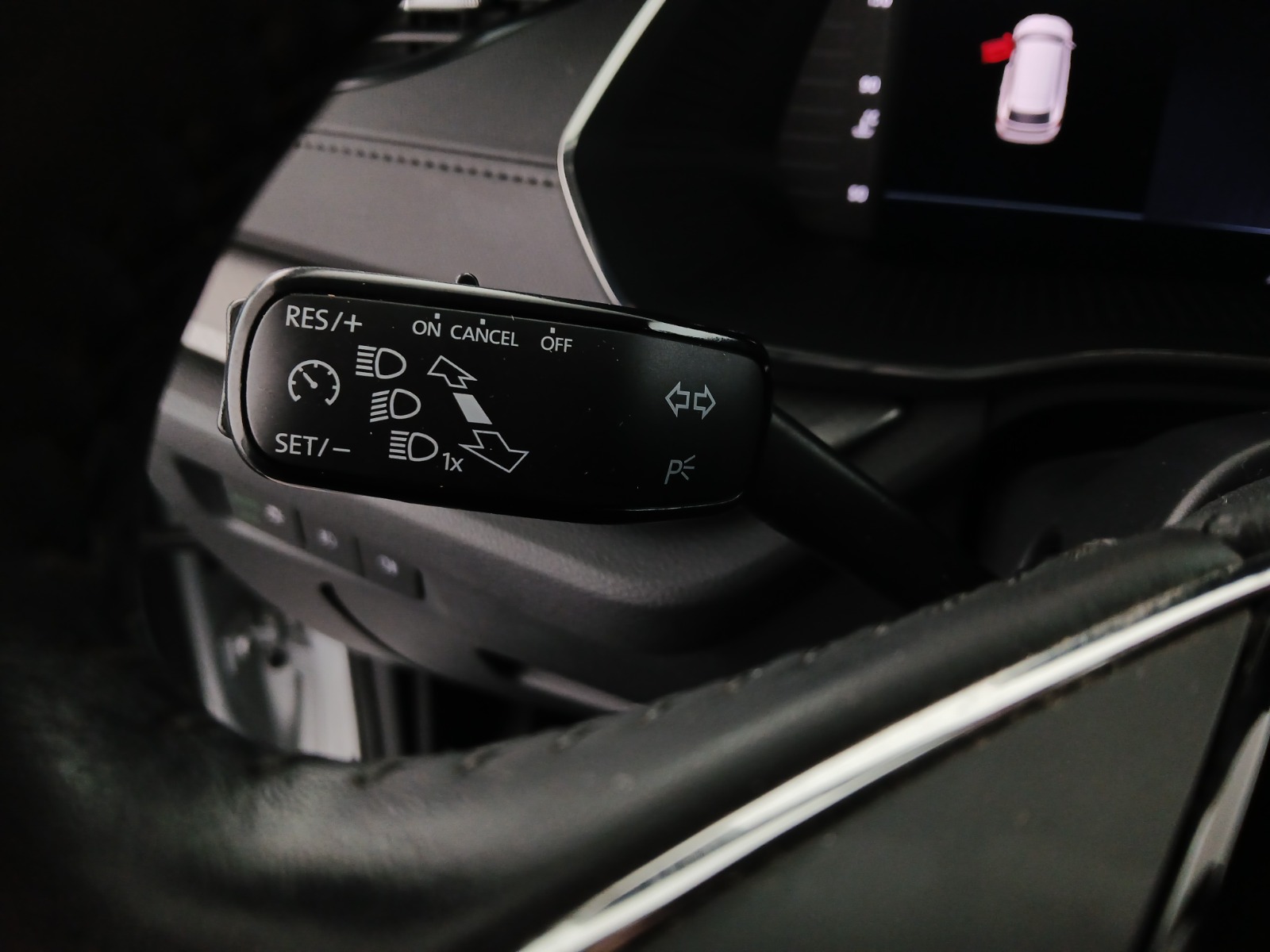 Skoda Octavia Combi 2.0 TDI Ambition | Thumbnail 18 von 28