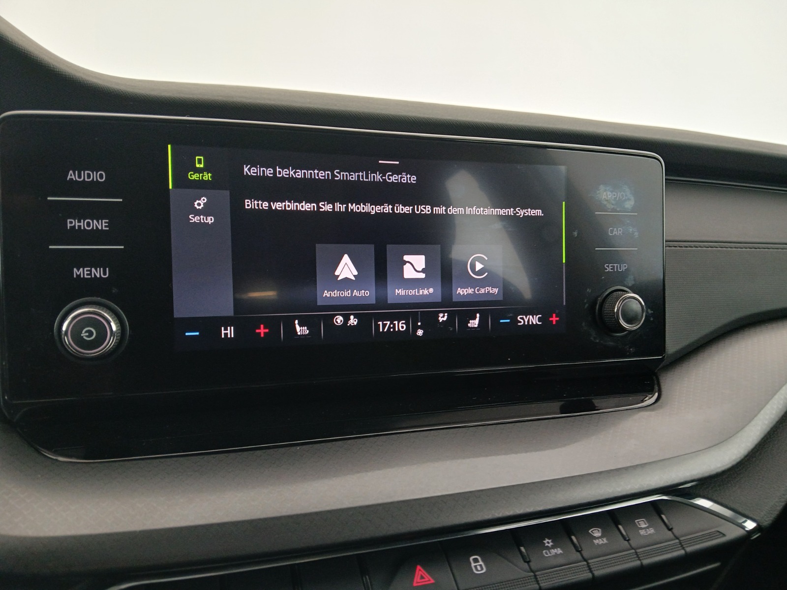 Skoda Octavia Combi 2.0 TDI Ambition | Thumbnail 22 von 28