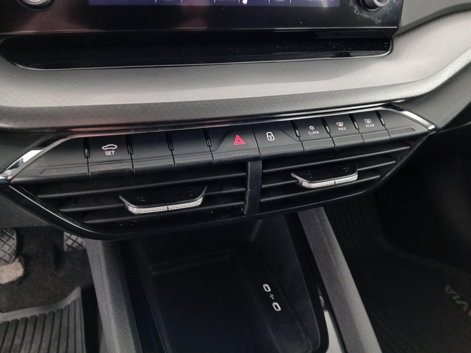 Skoda Octavia Combi 2.0 TDI Ambition | Thumbnail 25 von 28