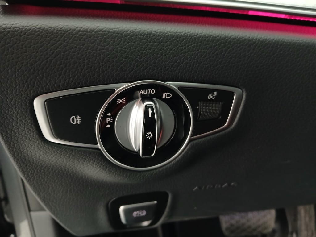 Mercedes-Benz E 200 d T Aut. | Thumbnail 10 von 26