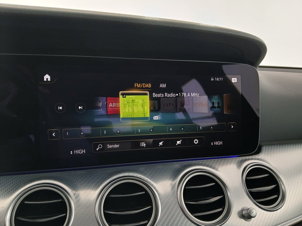 Mercedes-Benz E 200 d T Aut. | Thumbnail 16 von 26