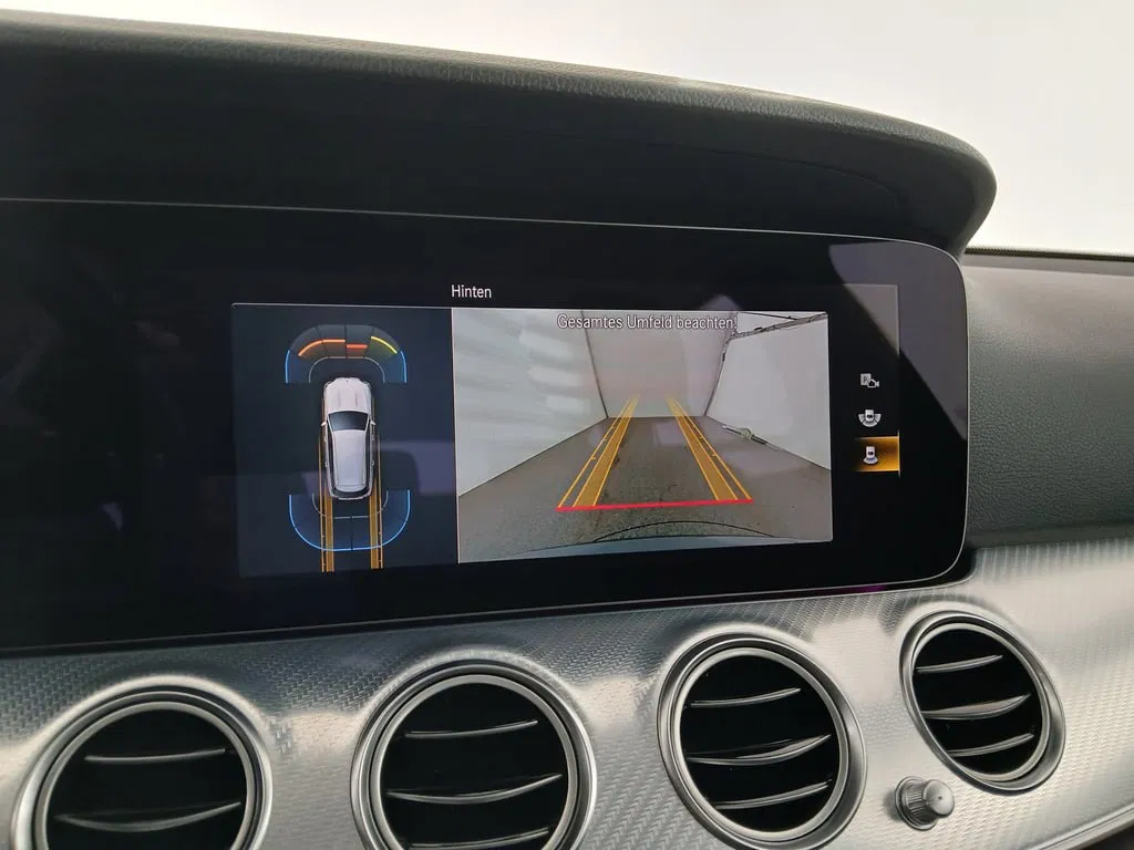 Mercedes-Benz E 200 d T Aut. | Bild 20 von 26