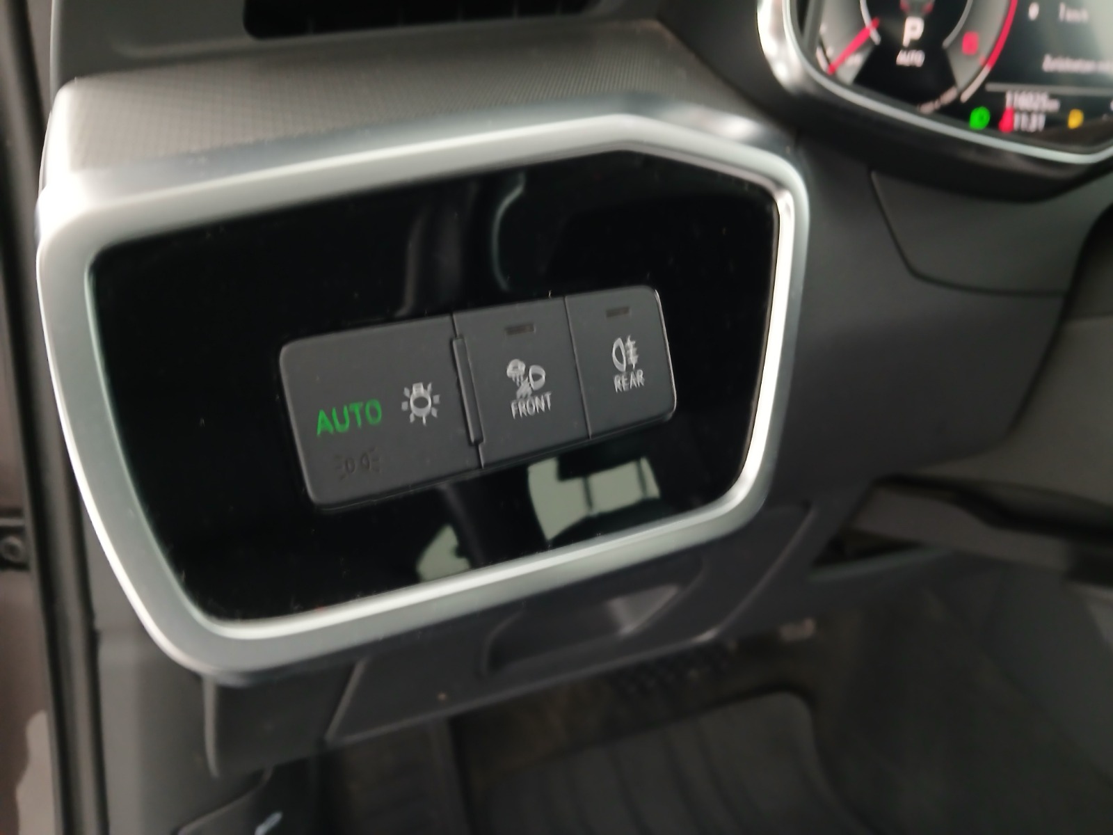 Audi A6 Avant 35 2.0 TDI sport | Thumbnail 12 von 30