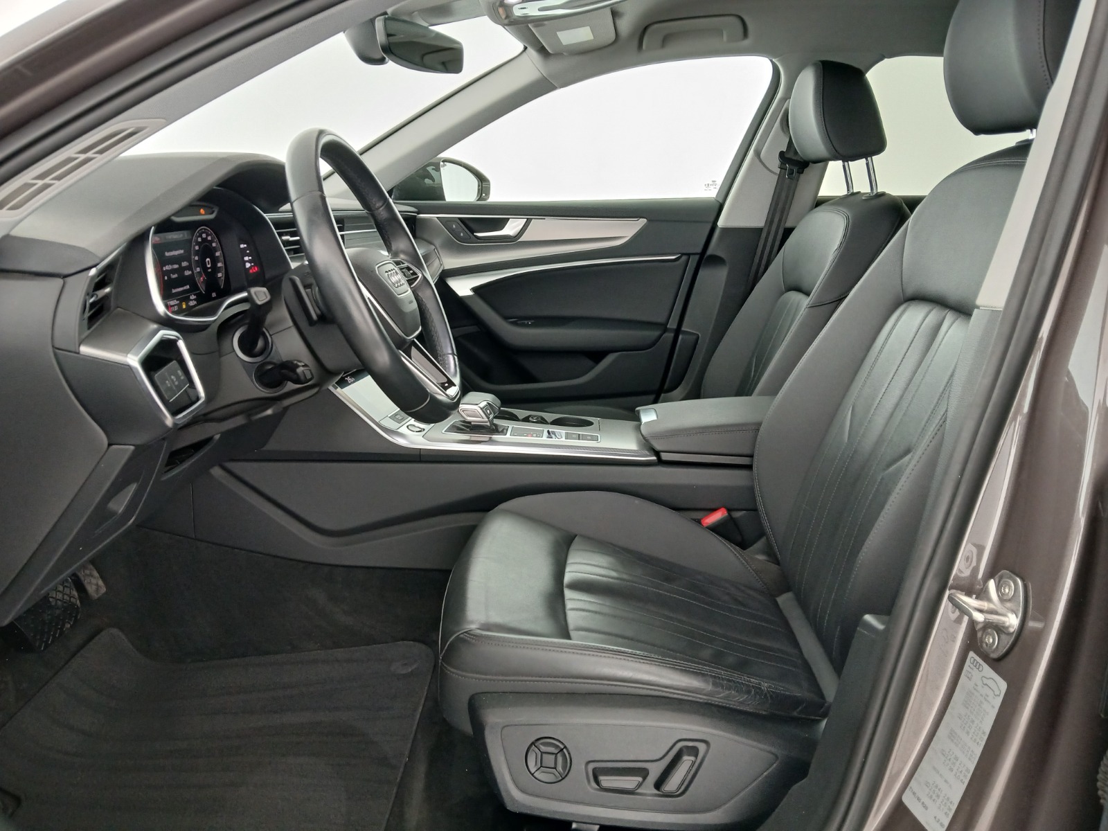 Audi A6 Avant 35 2.0 TDI sport | Thumbnail 13 von 30