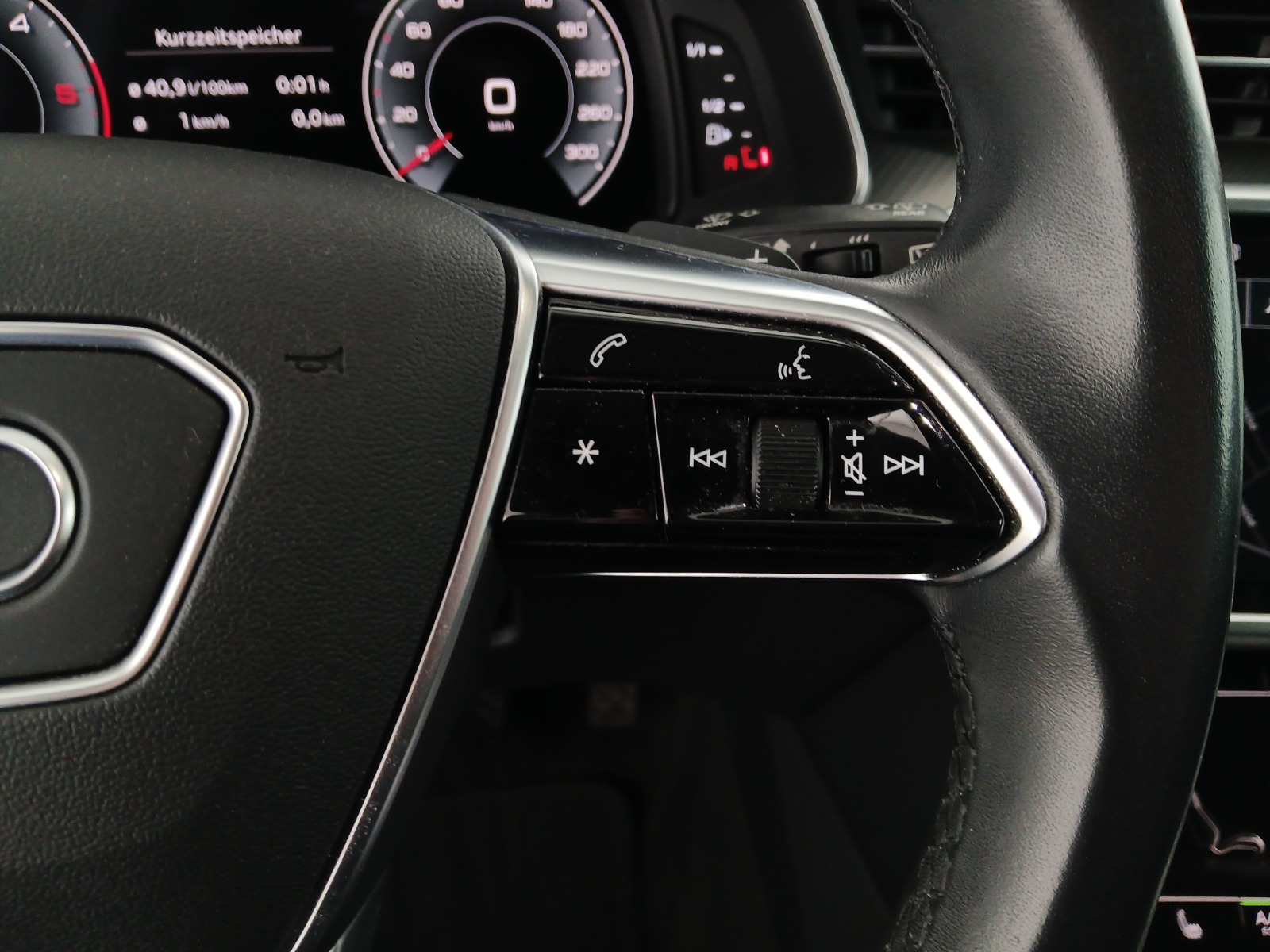 Audi A6 Avant 35 2.0 TDI sport | Thumbnail 17 von 30