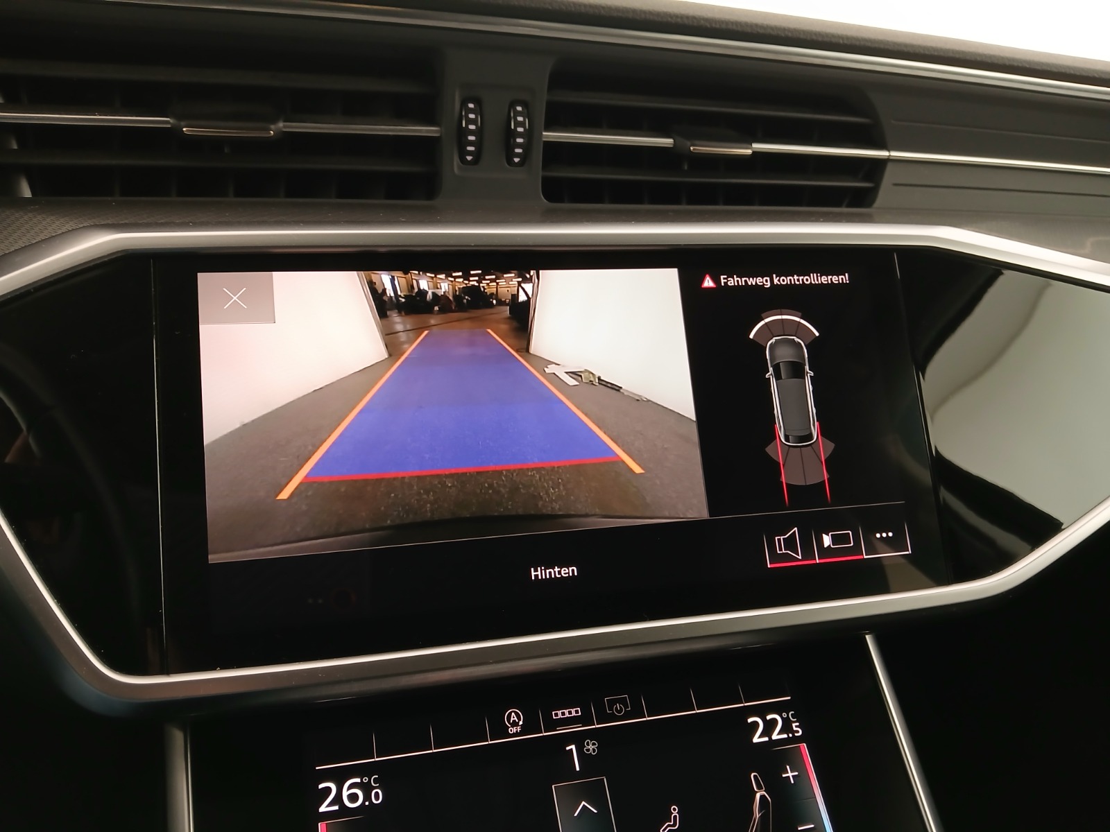 Audi A6 Avant 35 2.0 TDI sport | Thumbnail 22 von 30