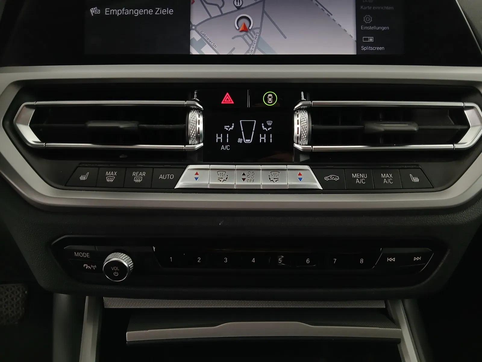 BMW 318d 48 V Touring Aut. | Bild 25 von 30