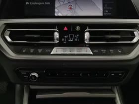 BMW 318d 48 V Touring Aut. | Thumbnail 25 von 30