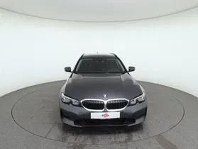 BMW 318d 48 V Touring Aut. | Thumbnail 8 von 30