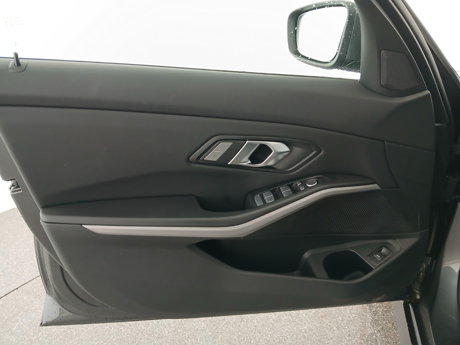 BMW 318d 48 V Touring Aut. | Thumbnail 10 von 30