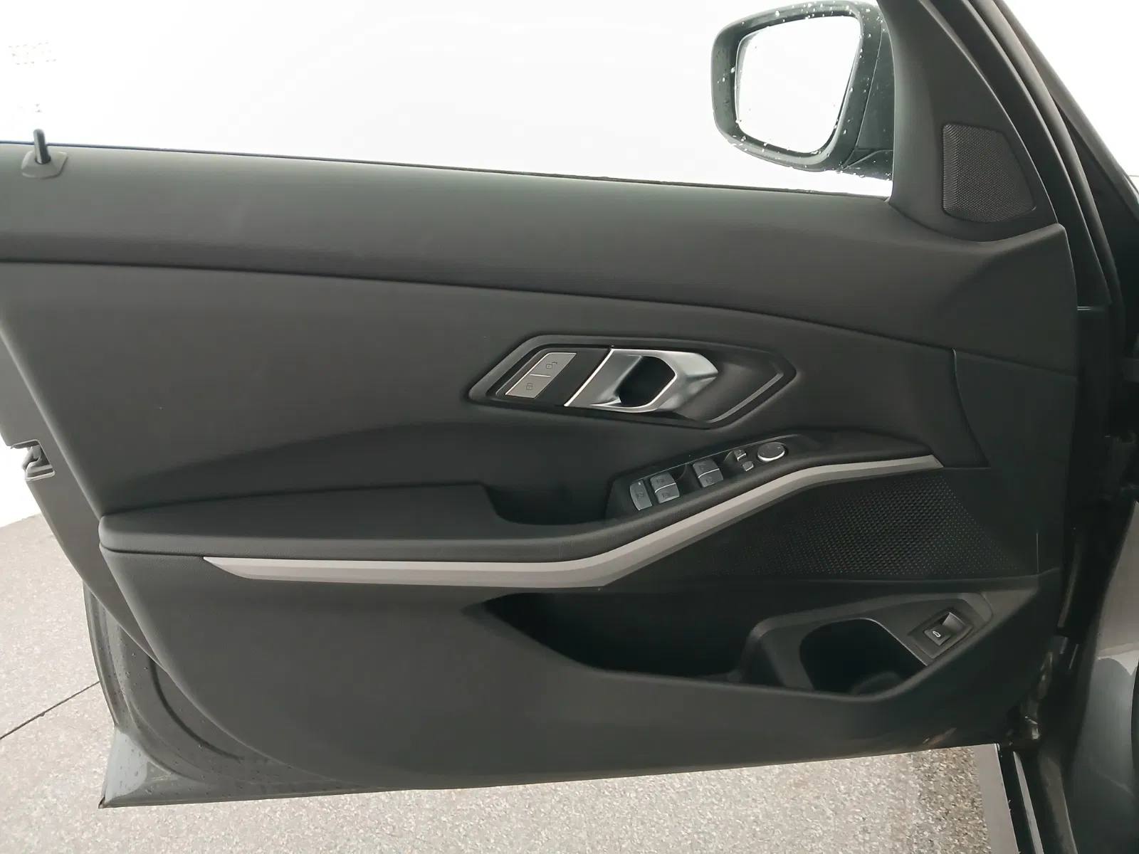 BMW 318d 48 V Touring Aut. | Bild 10 von 30