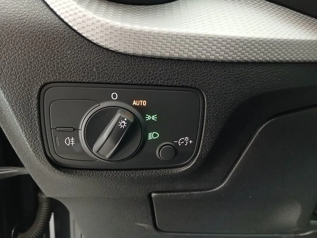 Audi Q2 30 TFSI | Bild 12 von 29