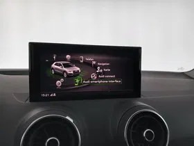 Audi Q2 30 TFSI | Thumbnail 20 von 29