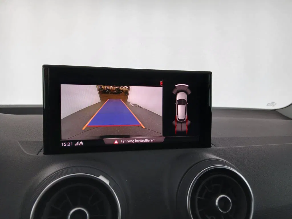 Audi Q2 30 TFSI | Bild 23 von 29