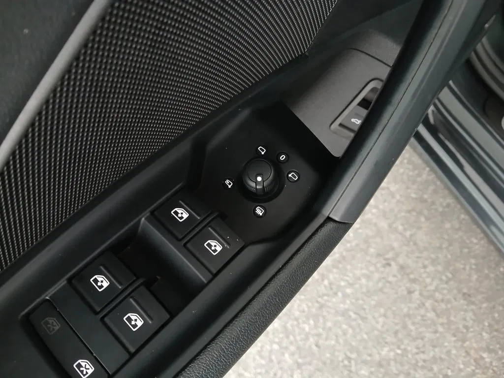 Audi A3 Sportback 35 TFSI advanced ext. | Bild 11 von 28