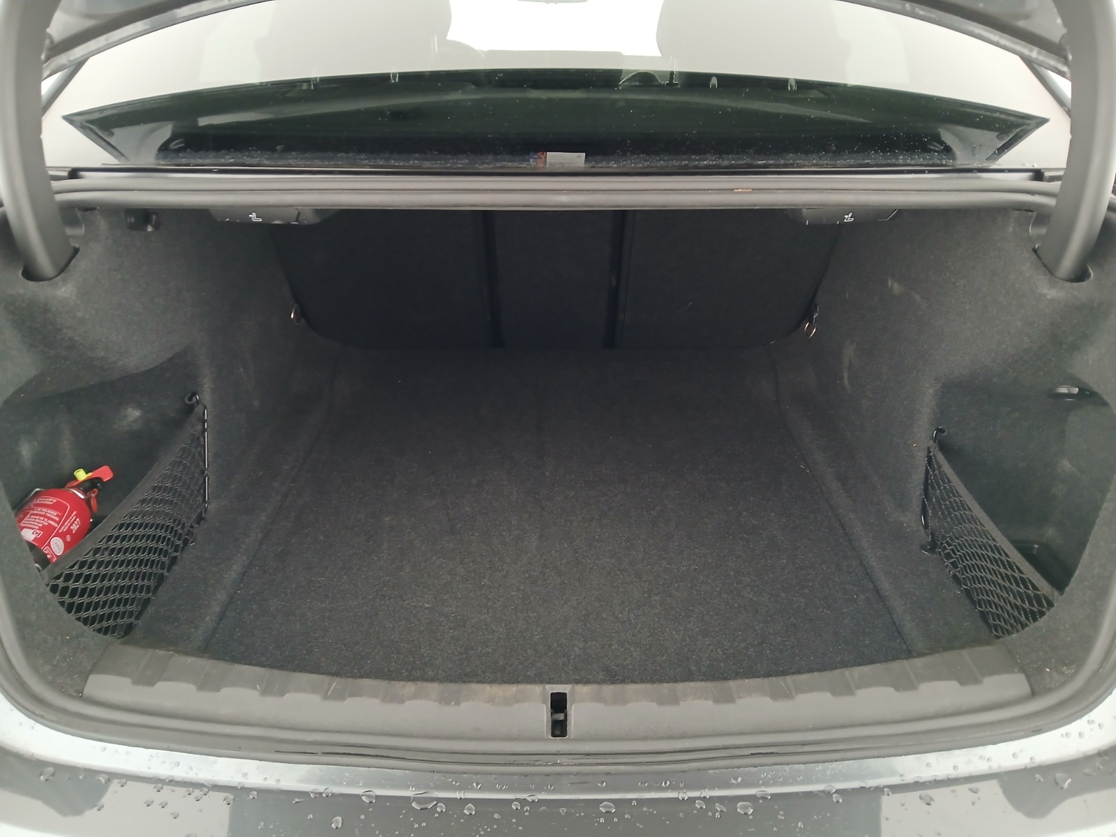 BMW 316d 48 V | Thumbnail 28 von 29