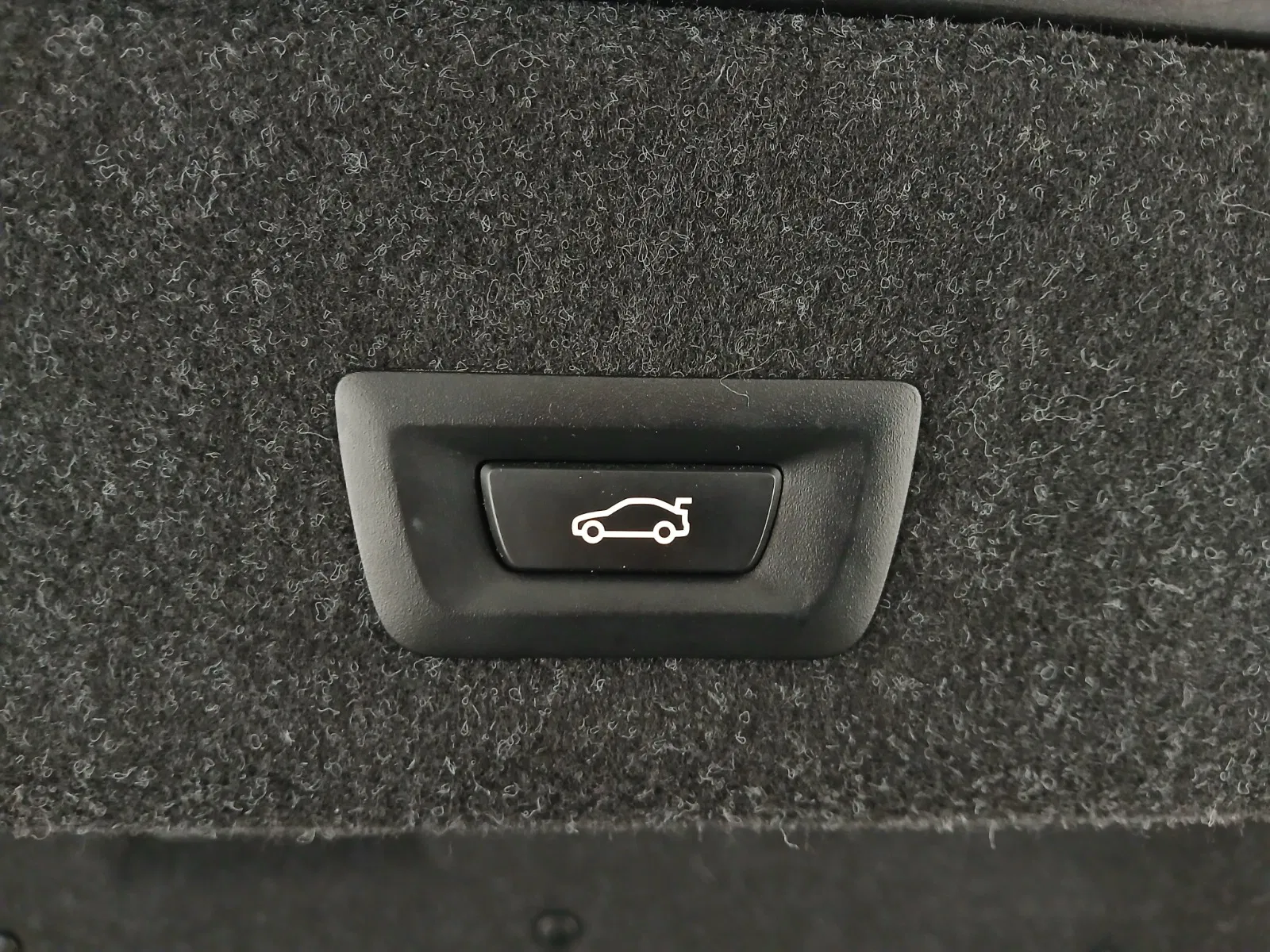 BMW 316d 48 V | Bild 29 von 29