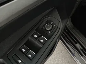 VW Golf VIII Variant 2.0 TDI Life | Thumbnail 11 von 28