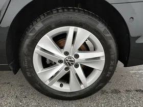 VW Golf VIII Variant 2.0 TDI Life | Thumbnail 9 von 28