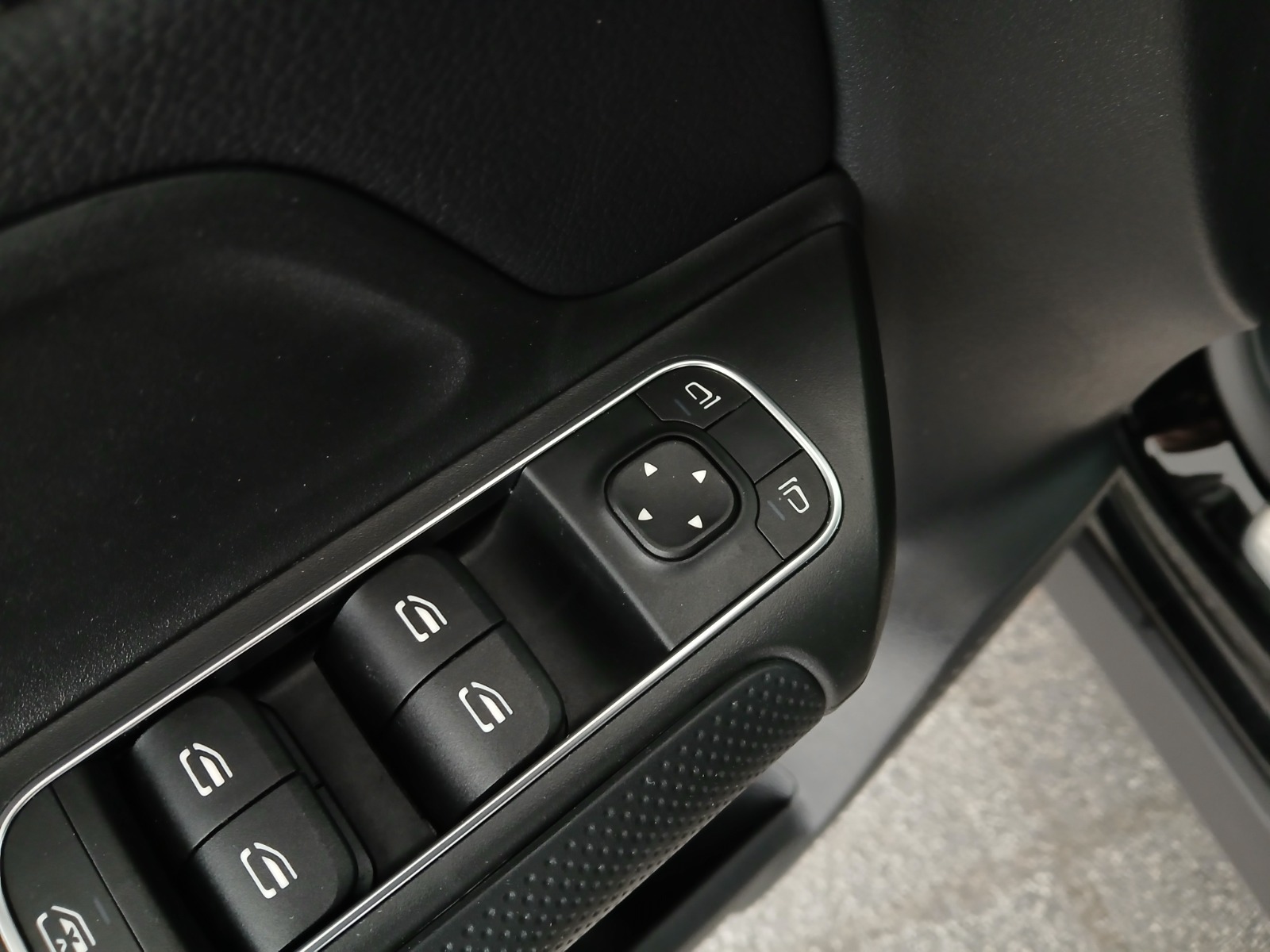 Mercedes-Benz GLB 200 d Aut. | Thumbnail 11 von 30