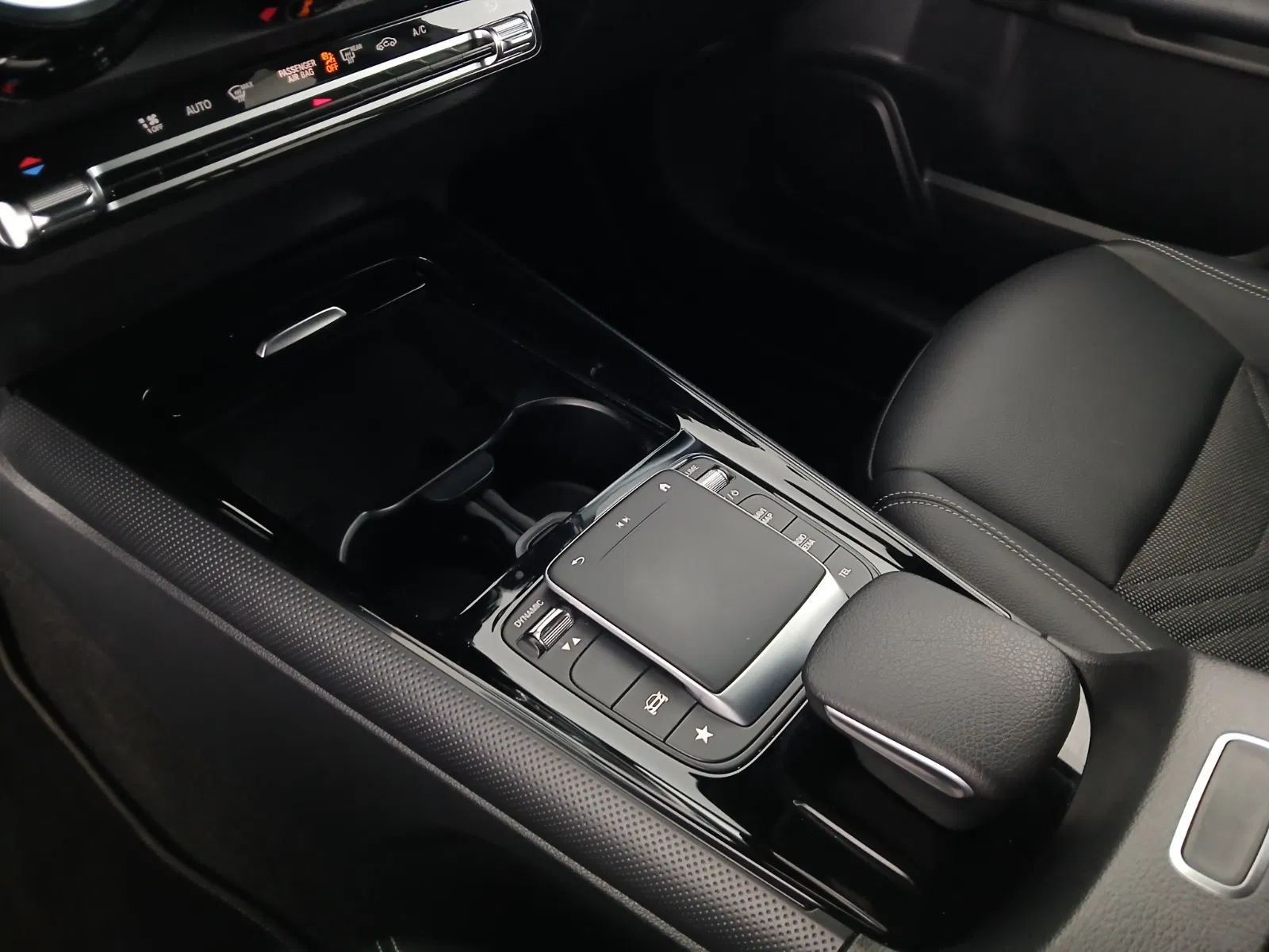 Mercedes-Benz GLB 200 d Aut. | Bild 25 von 30