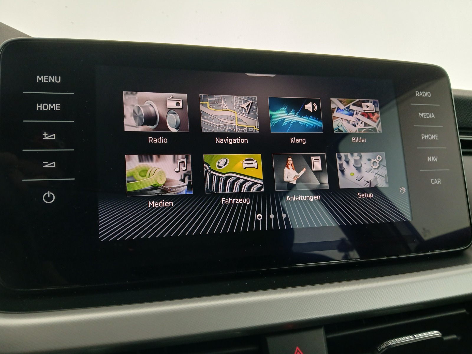 Skoda Kamiq 1.0 TSI Ambition | Thumbnail 19 von 28